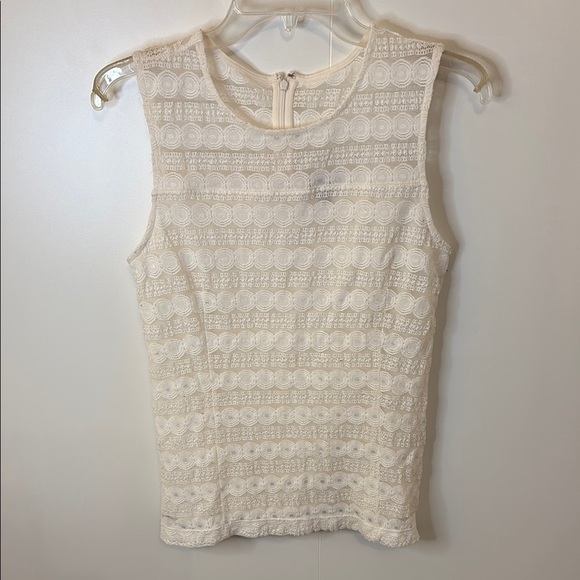Ann Taylor Cream Lace Fitted Tank Top - Picture 1 of 4